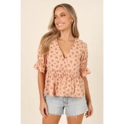 Petal And Pup Womens Addison Top 17 Petal And Pup Womens Addison Top -Clothing Discount Shop GUEST 41f3ca2a a21d 4ff1 9ed0 90dd067fc07f