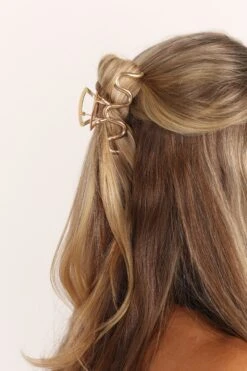 Cecilia Hair Clip - Gold -Clothing Discount Shop petal and pup usa accessories cecilia hair clip gold one size 33757573382321