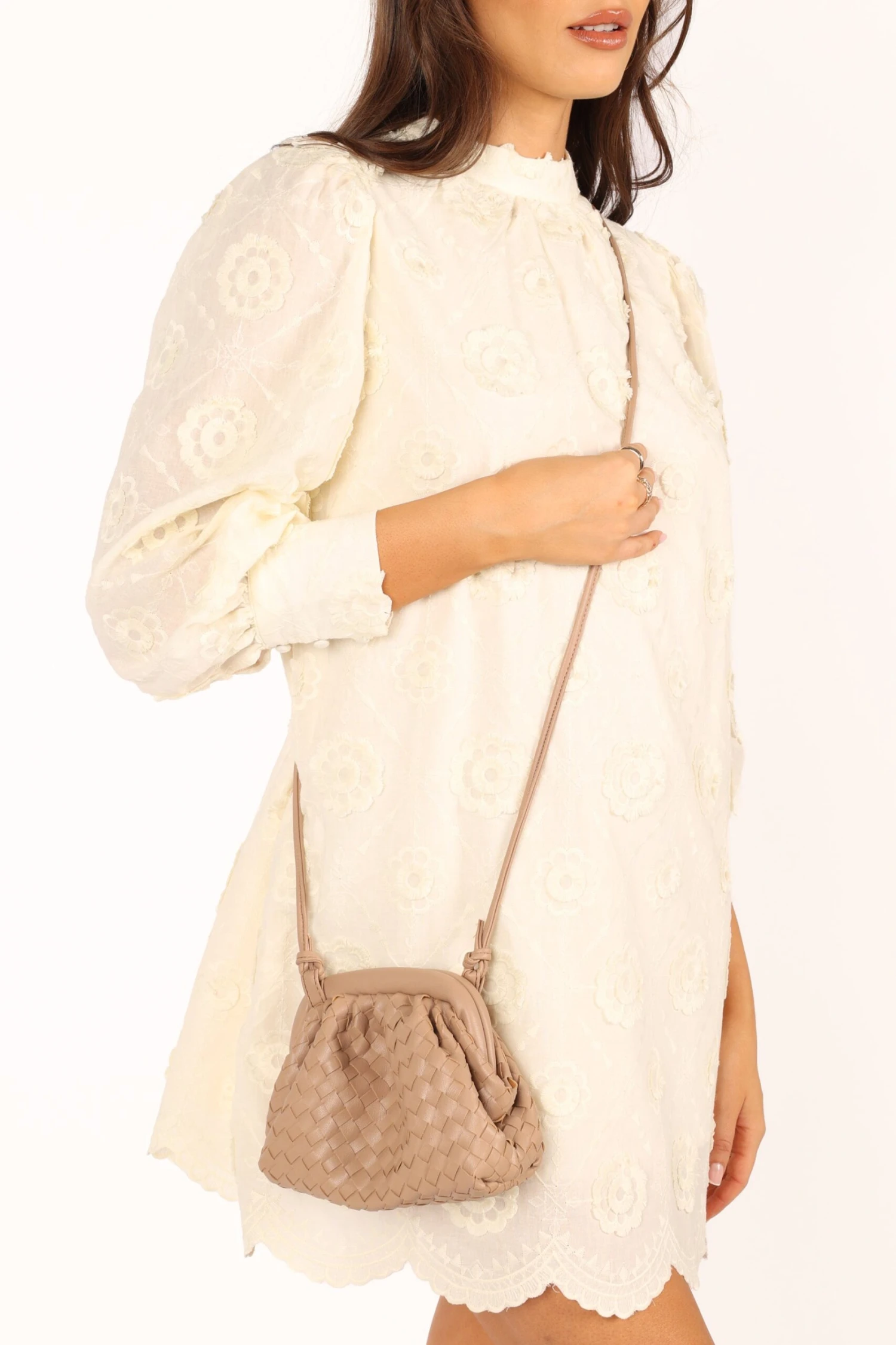 Levi Bag - Beige 3 Levi Bag - Beige