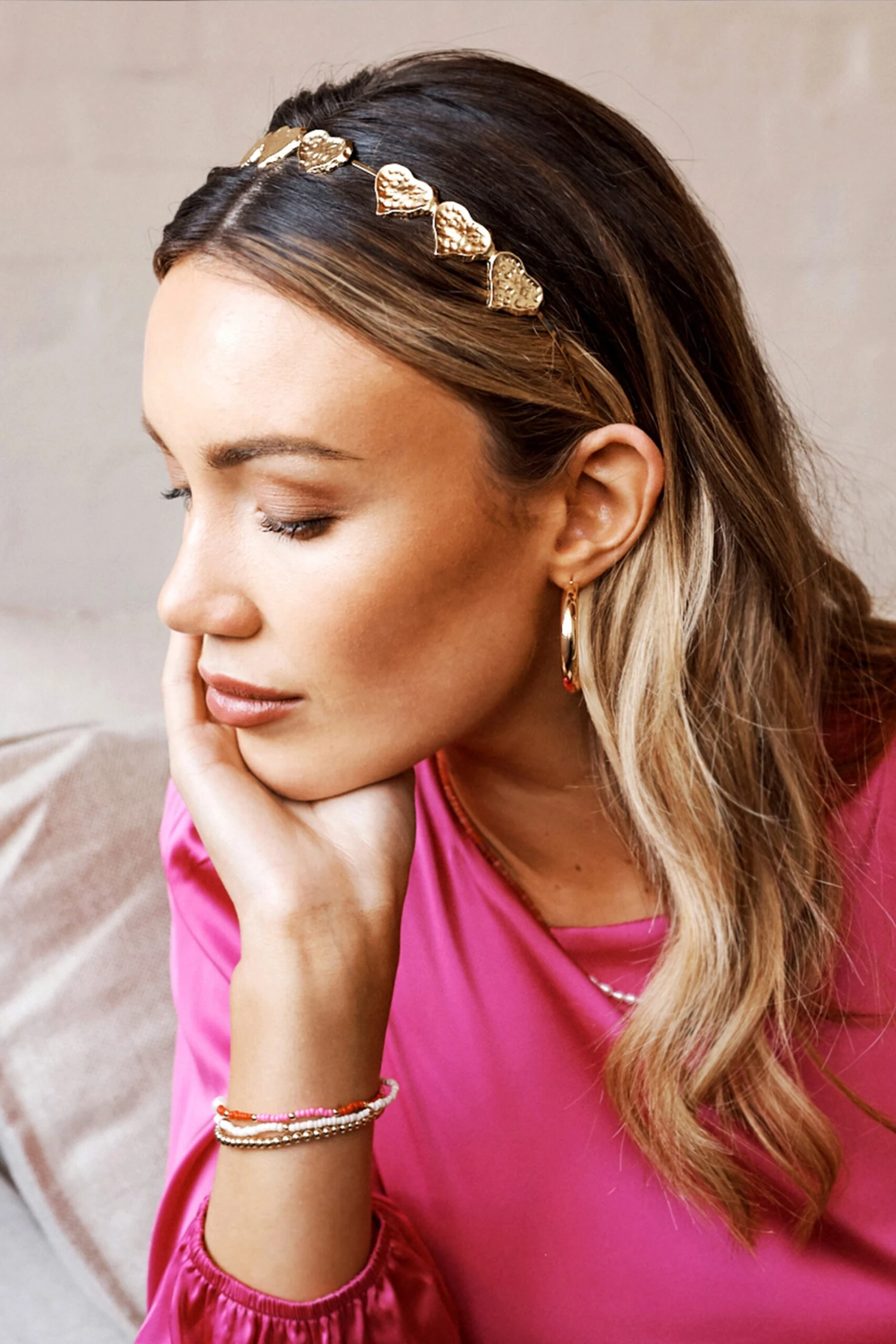 Mi Amore Headband - Gold 5 Mi Amore Headband - Gold - Image 3