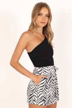 Isabelle Skort - Off White -Clothing Discount Shop petal and pup usa bottoms isabelle skort off white 33712093135025