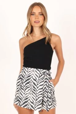 Isabelle Skort - Off White -Clothing Discount Shop petal and pup usa bottoms isabelle skort off white 33712093167793