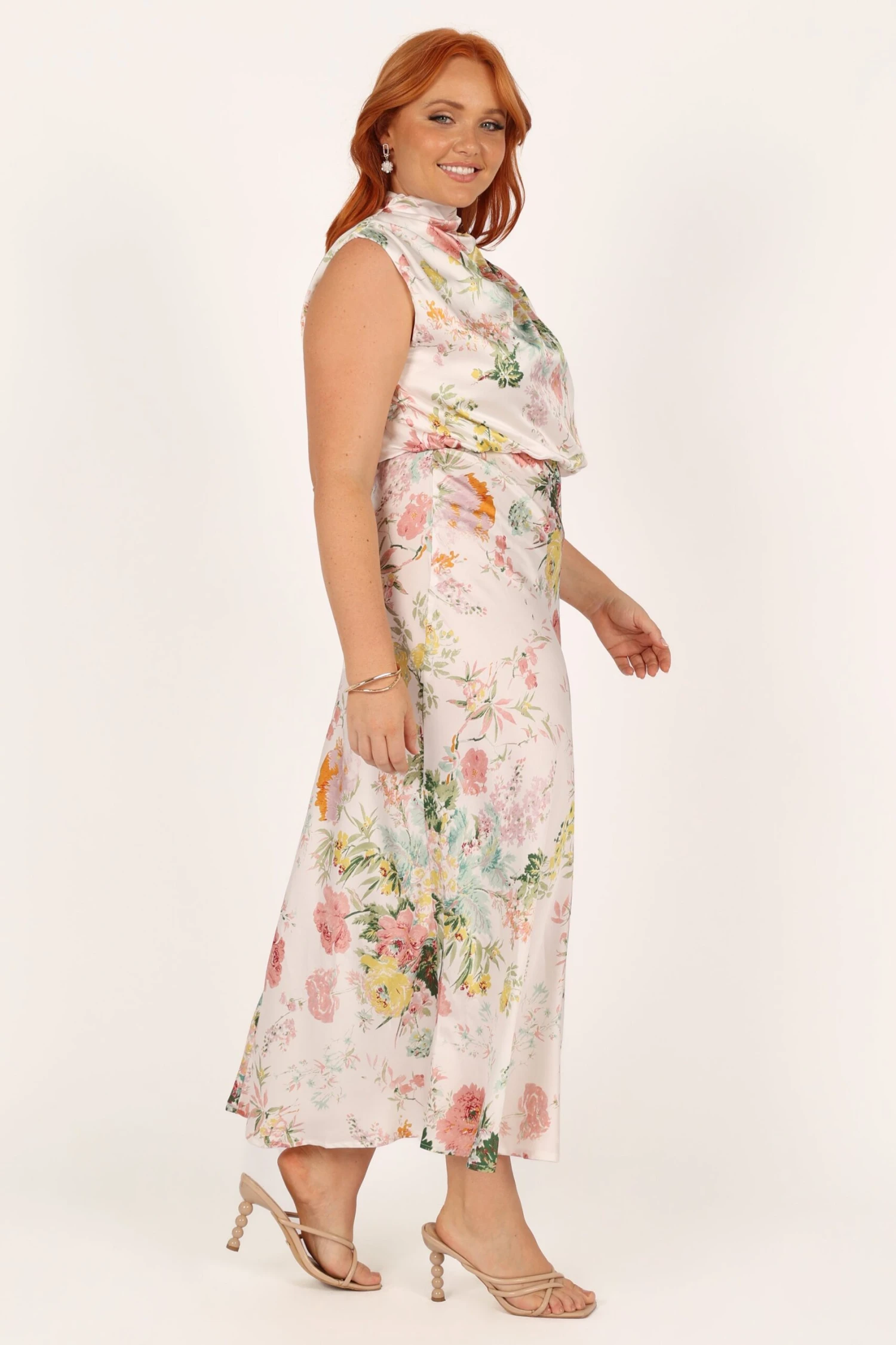 Anabelle Halter Neck Midi Dress - White Floral 11 Anabelle Halter Neck Midi Dress - White Floral - Image 9