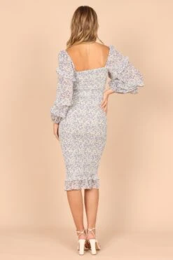 Bonita Shirred Frill Long Sleeve Bodycon Midi Dress - Blue Floral 10 Bonita Shirred Frill Long Sleeve Bodycon Midi Dress - Blue Floral -Clothing Discount Shop petal and pup usa dresses bonita shirred frill long sleeve bodycon midi dress blue floral 32455811563697