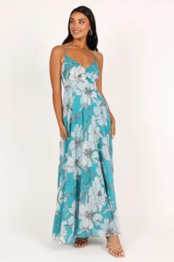 Flourish Maxi Dress - Blue Floral 15 Flourish Maxi Dress - Blue Floral -Clothing Discount Shop petal and pup usa dresses flourish maxi dress blue floral 33537185743025