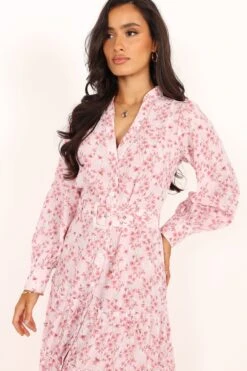 Haydee Long Sleeve Maxi Dress - Pink Floral -Clothing Discount Shop petal and pup usa dresses haydee long sleeve maxi dress pink floral 33987166175409