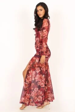 Lucinda Maxi Dress - Wine Floral 17 Lucinda Maxi Dress - Wine Floral -Clothing Discount Shop petal and pup usa dresses lucinda maxi dress wine floral 33916157493425