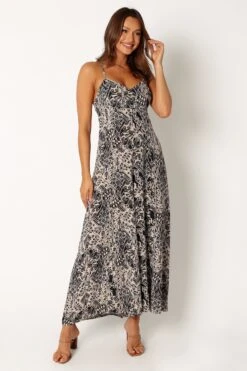 Roxanne Wide Leg Jumpsuit - Ivory -Clothing Discount Shop petal and pup usa rompers roxanne wide leg jumpsuit ivory 34011644887217